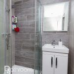How to create a modern grey bathroom