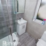 How to create a modern grey bathroom